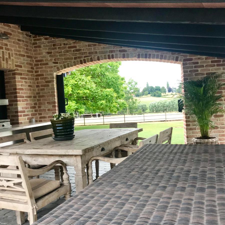 Een Prachtige En Luxueuze Vakantiewoning Dat Is Hof Leskensdaele Geraardsbergen Dış mekan fotoğraf